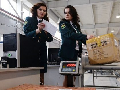 Таможня сверит информацию о покупках россиян за рубежом
