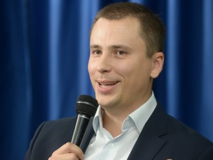 Владимир Холязников покинул пост гендиректора KupiVIP.ru
