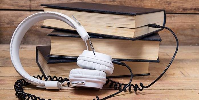 «Эксмо-АСТ» ожидает роста книжного рынка за счёт аудиокниг