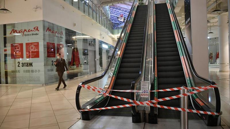 В российских ТЦ на фоне пандемии закрылось 20% магазинов