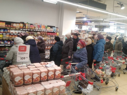 В России на фоне частичной мобилизации продажи сахара и консервов выросли более чем на 50%
