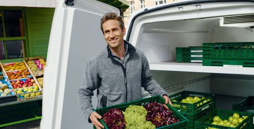 Поставщики продуктов попросили сети отменить штрафы за срывы поставок из-за топливного кризиса